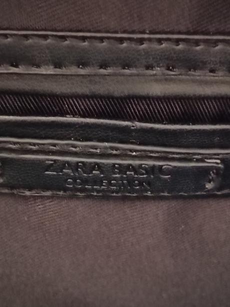 Čierna prešívaná mini crossbody kabelka zara (20x1, zara