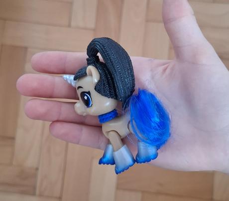 Figúrka jednorožca, 