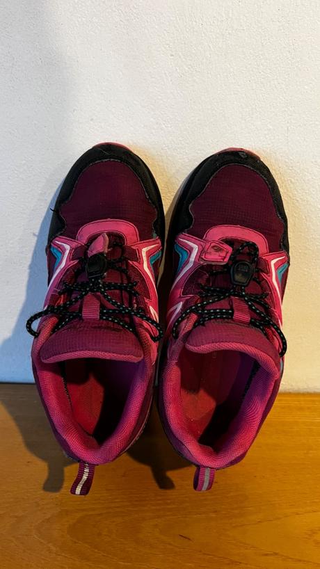 Turisticke topanky, alpine pro,33