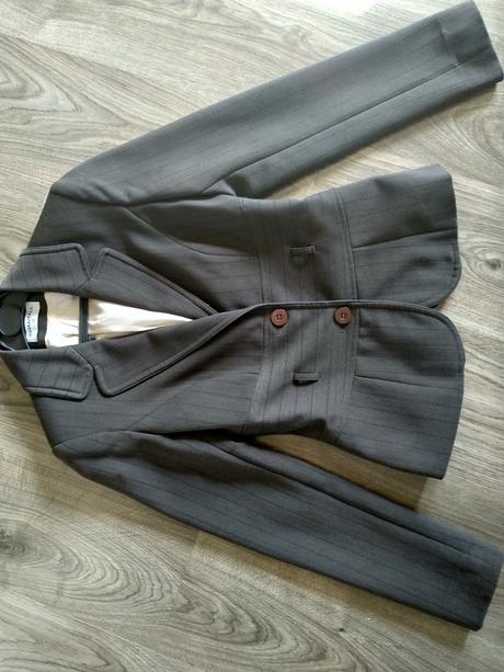 Kostým chantall, chantall,34