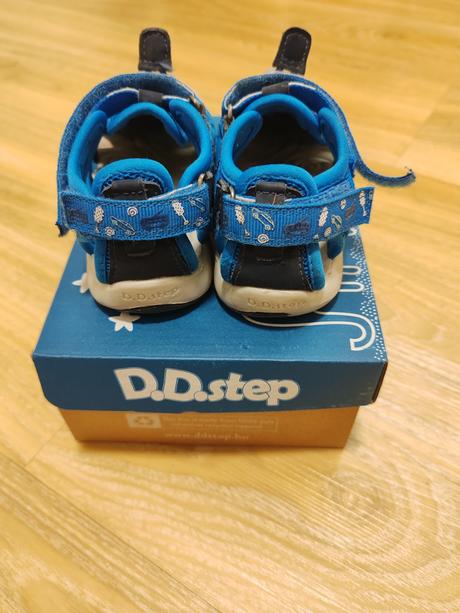 Sandalky veľ. 25, d.d.step,25