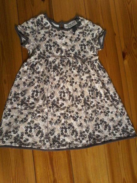 Šatičky zn. next, next,104