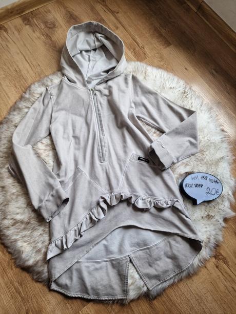 Prekrásna mikina, 158