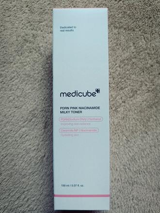 Medicube - pdrn pink niacinamide milky toner, 