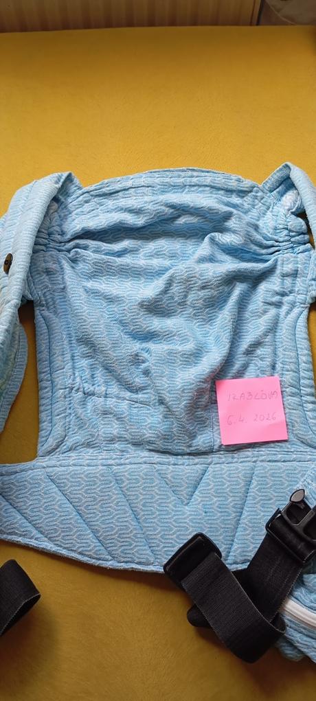 Nosič moyo tiny cross, moyo