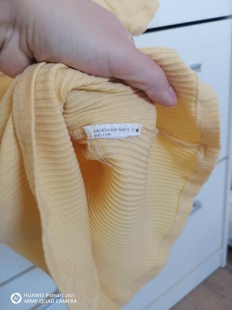 Vrubkovane elastické tričko krátky rukáv, s