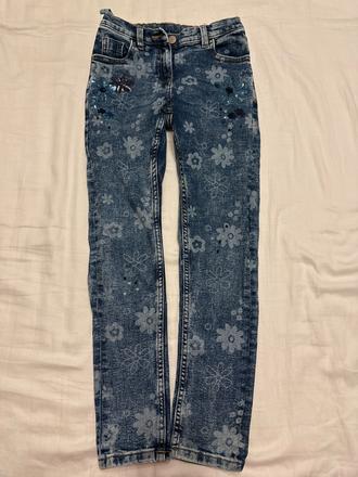 Kvetinové rifle, next,140