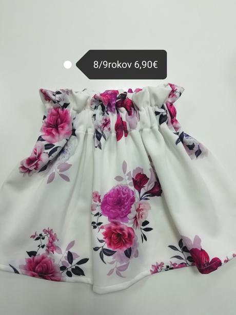 Biela sukňa s kvetmi, 134