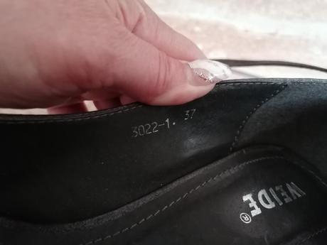 Sivé lodičky, velk. 37, 37