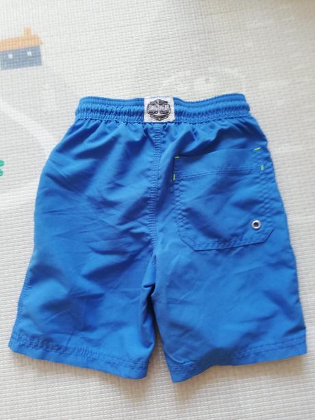 Raz oblecene plavky, next,110