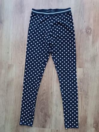 Dievčenské legíny v.152, 152