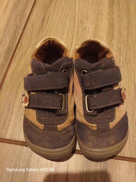 Filii dievčenské, filii,26