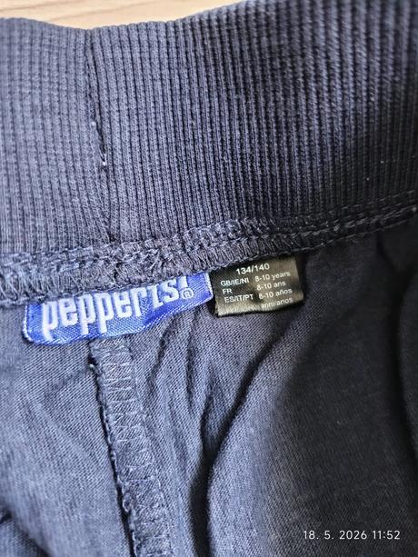 Kraťasy, pepperts,134