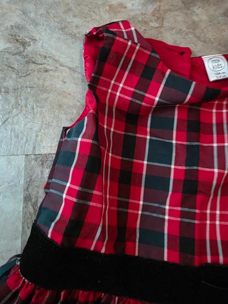 Vianočné šaty 104, 104