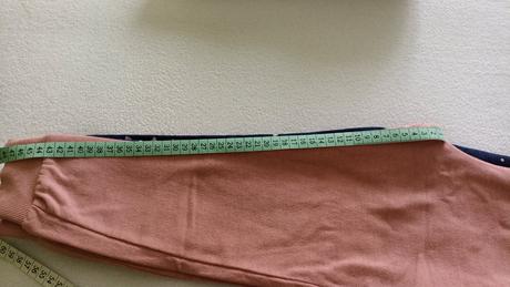 Mikiny a tepláky veľ.122, sinsay,122