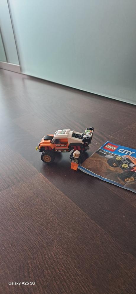 Lego city 60146 - terénne vozidlo, 