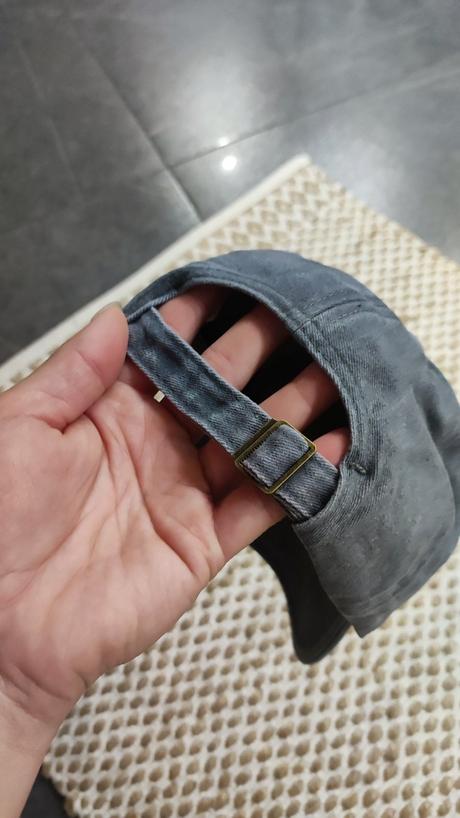 Šiltovka s výšivkou mama, 