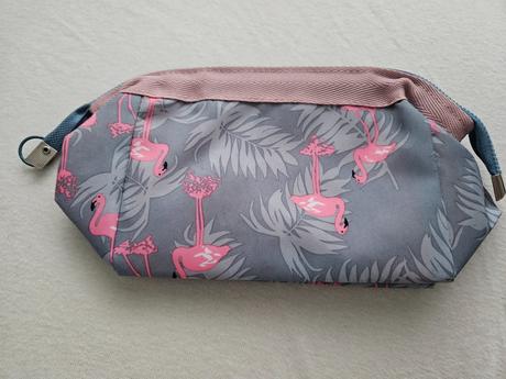 Kozmetická taštička s plameniakom,