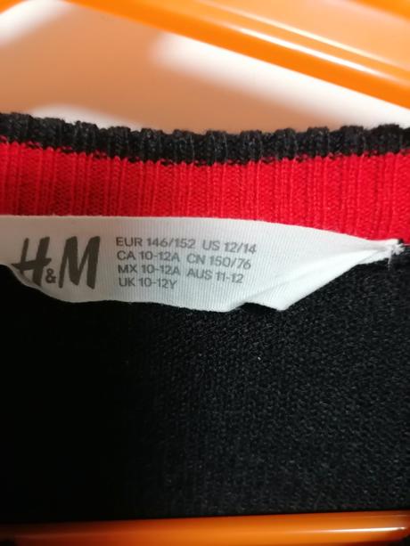 Sveter vianočný, 146