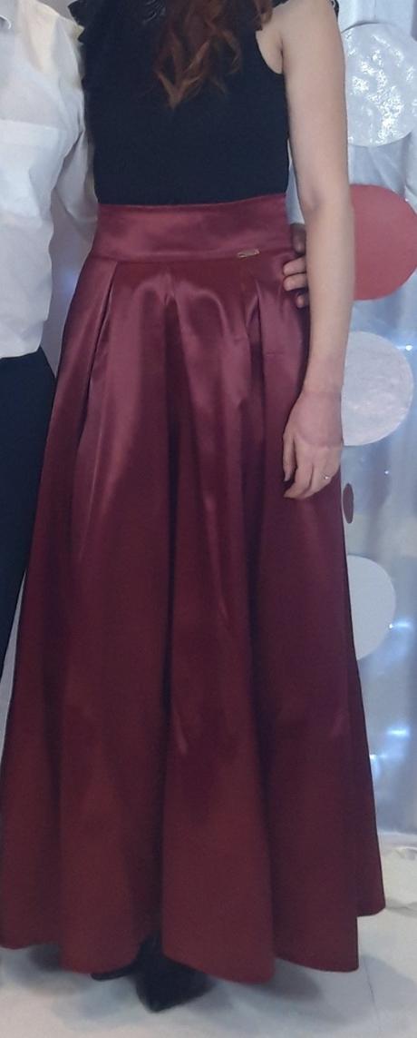 Spolocenska sukna, 38