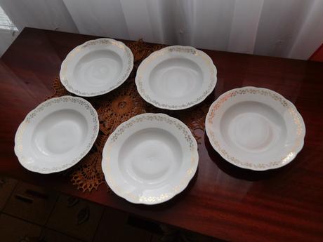 Taniere porcelánové polievkové,, 