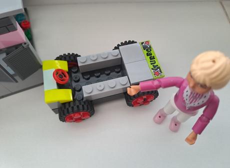 Domček lego barbie, 
