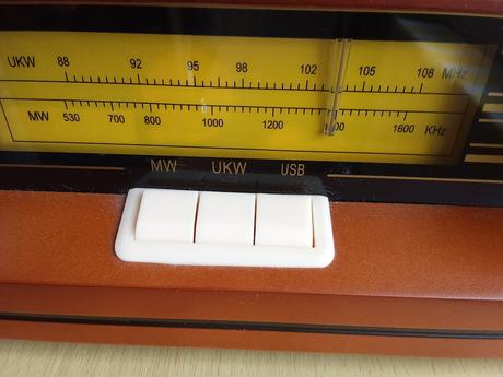 Retro rádio auna 1901, 