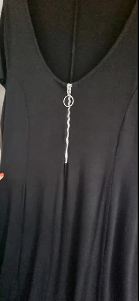 Šaty so zipsom, 42