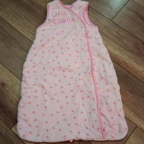 Jahôdkový spací vak,