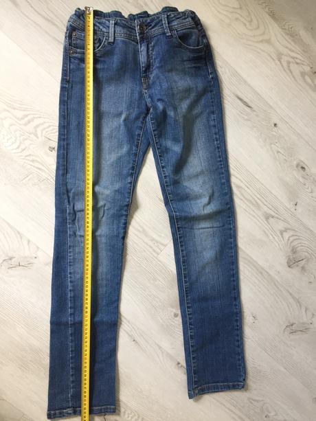 Modré hrubšie rifle, zara,152