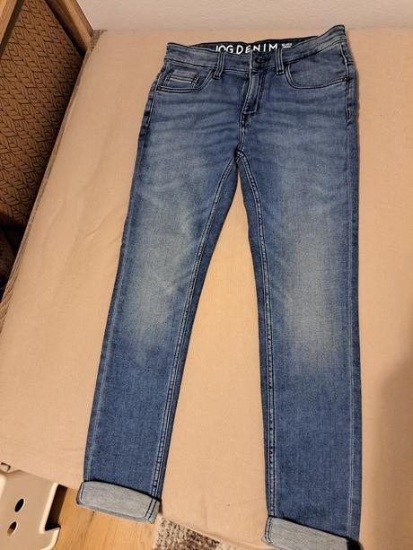 Chlapčenské rifle 152 cm - 12 r., c&a,152