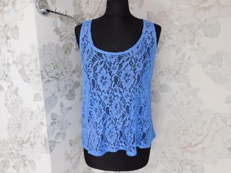Pekny čipkovany top, select,38