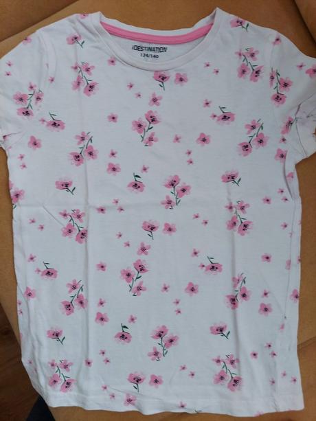 Rôzne tríčka 134/140, 134