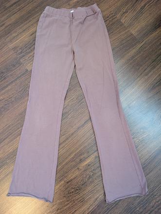 Legíny, reserved,146