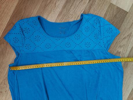 Tricko, 44