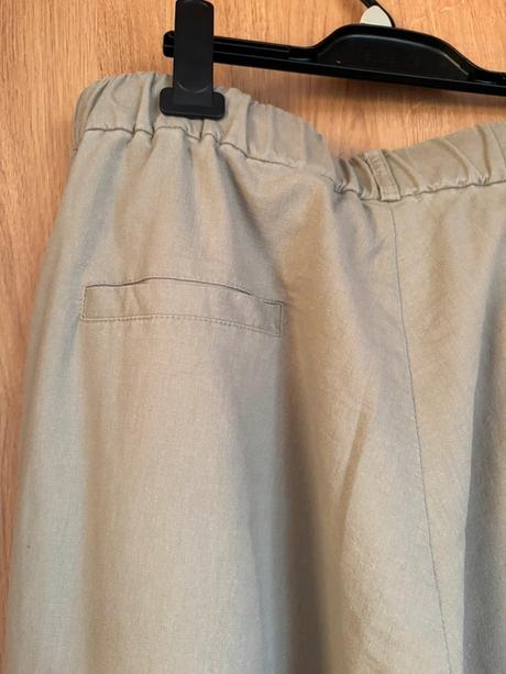 Mile almondky, mile,l