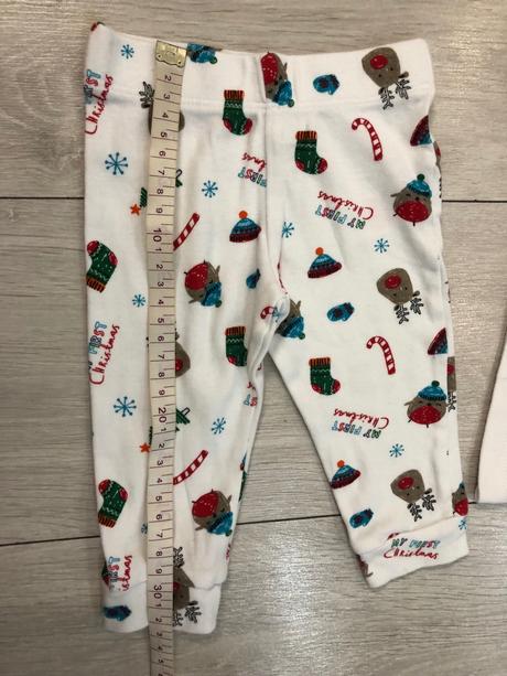 Vianočný komplet, 68