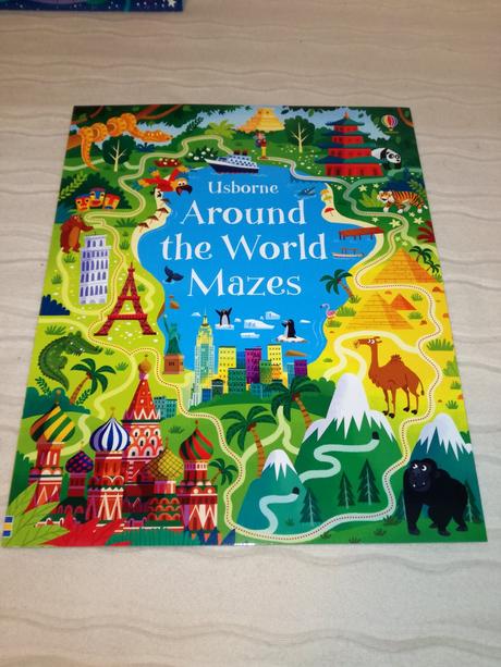 Usborne space maze book nau19,