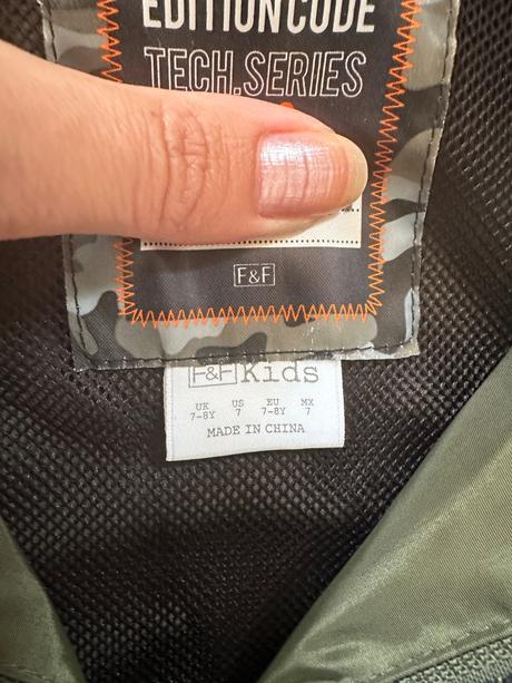 Bomber - tenká vetrovka, f&f,128