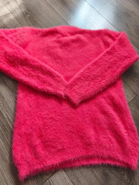 Cyklámenový pulóver 152/158, 152
