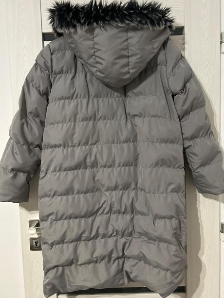 Šedá predĺžená bunda, 44