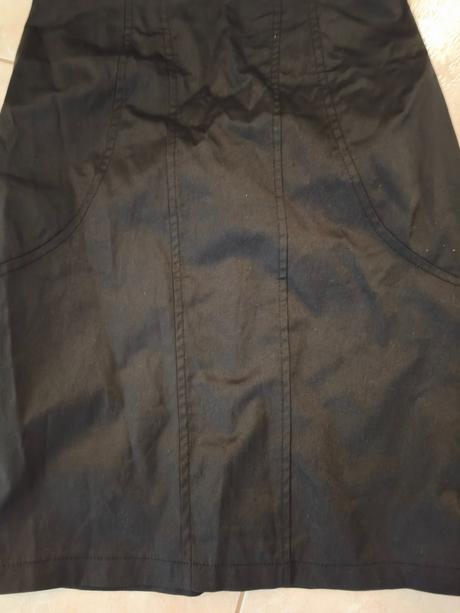 Šaty čierne krátke, 40