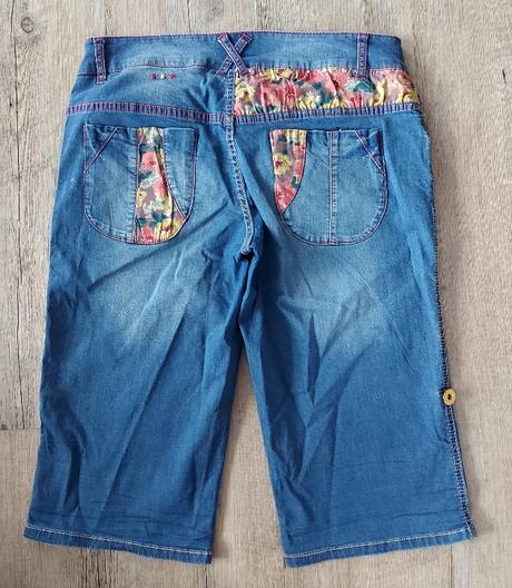 Rifľové kraťasy - roll-upky, bonprix,40