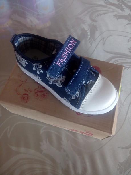 Tenisky - cena aj s pošt., 30