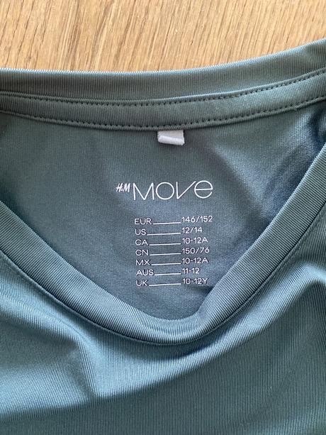 2 pack sportovych triciek h&m, h&m,146