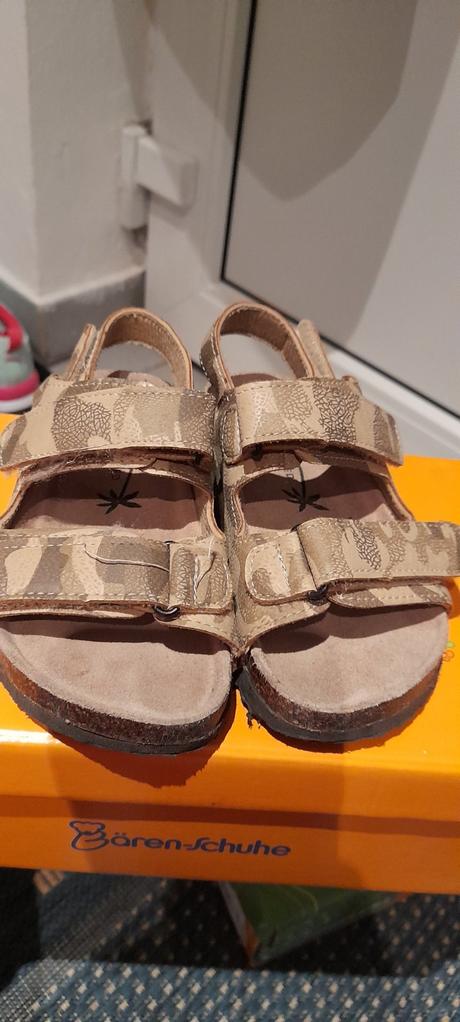 Sandálky, reserved,28