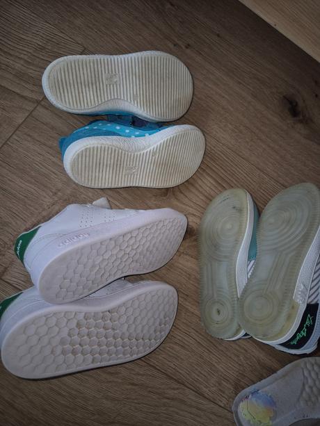 Balik tenisiek c.25 biele adidas su c.26, adidas,25