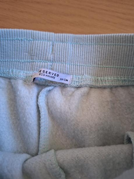 Tepláky, reserved,110