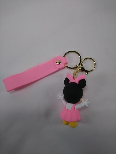 Kľúčenka s príveskom minnie,