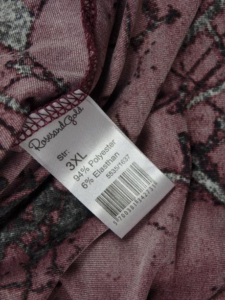 Úpletové šaty, 52